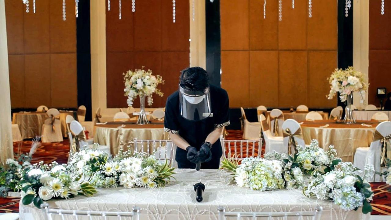 Grand Mercure Solo Baru מראה חיצוני תמונה