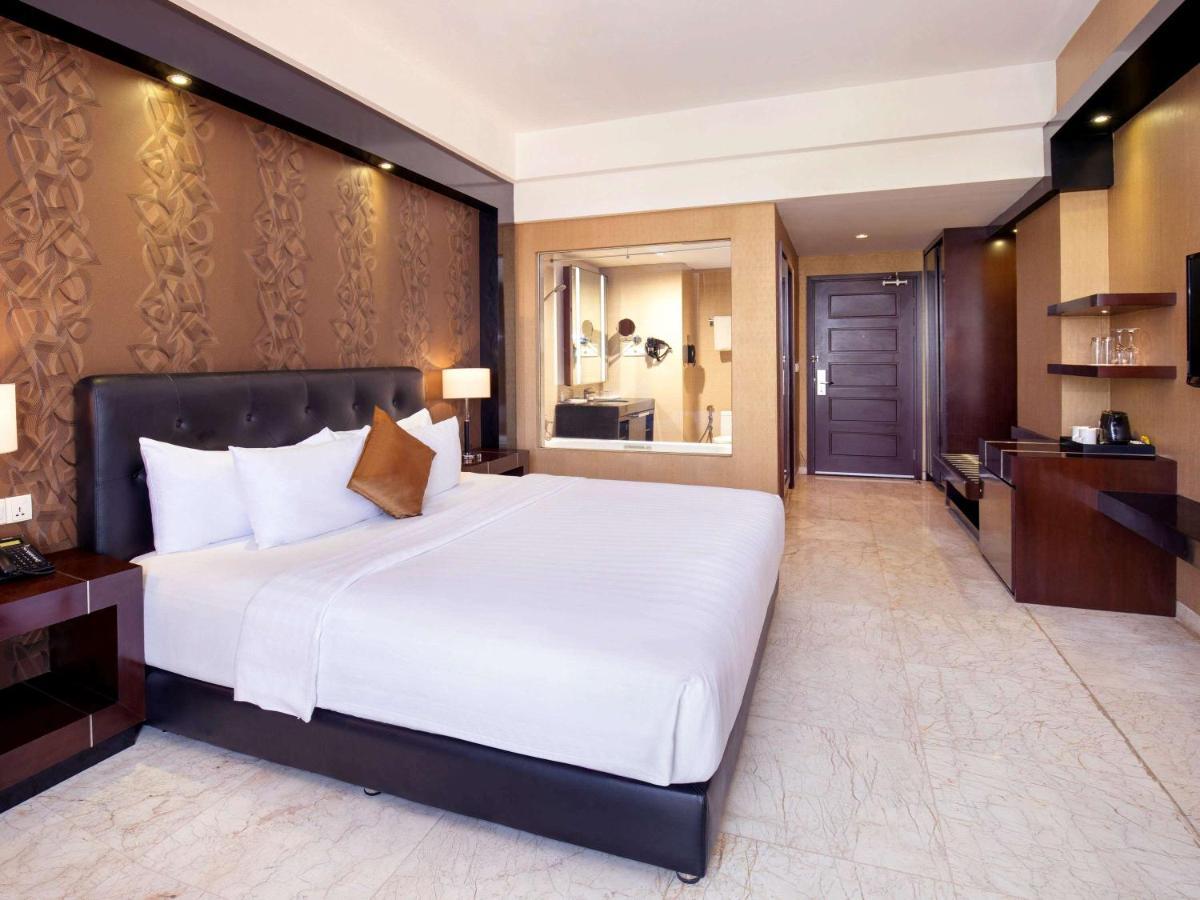 Grand Mercure Solo Baru מראה חיצוני תמונה
