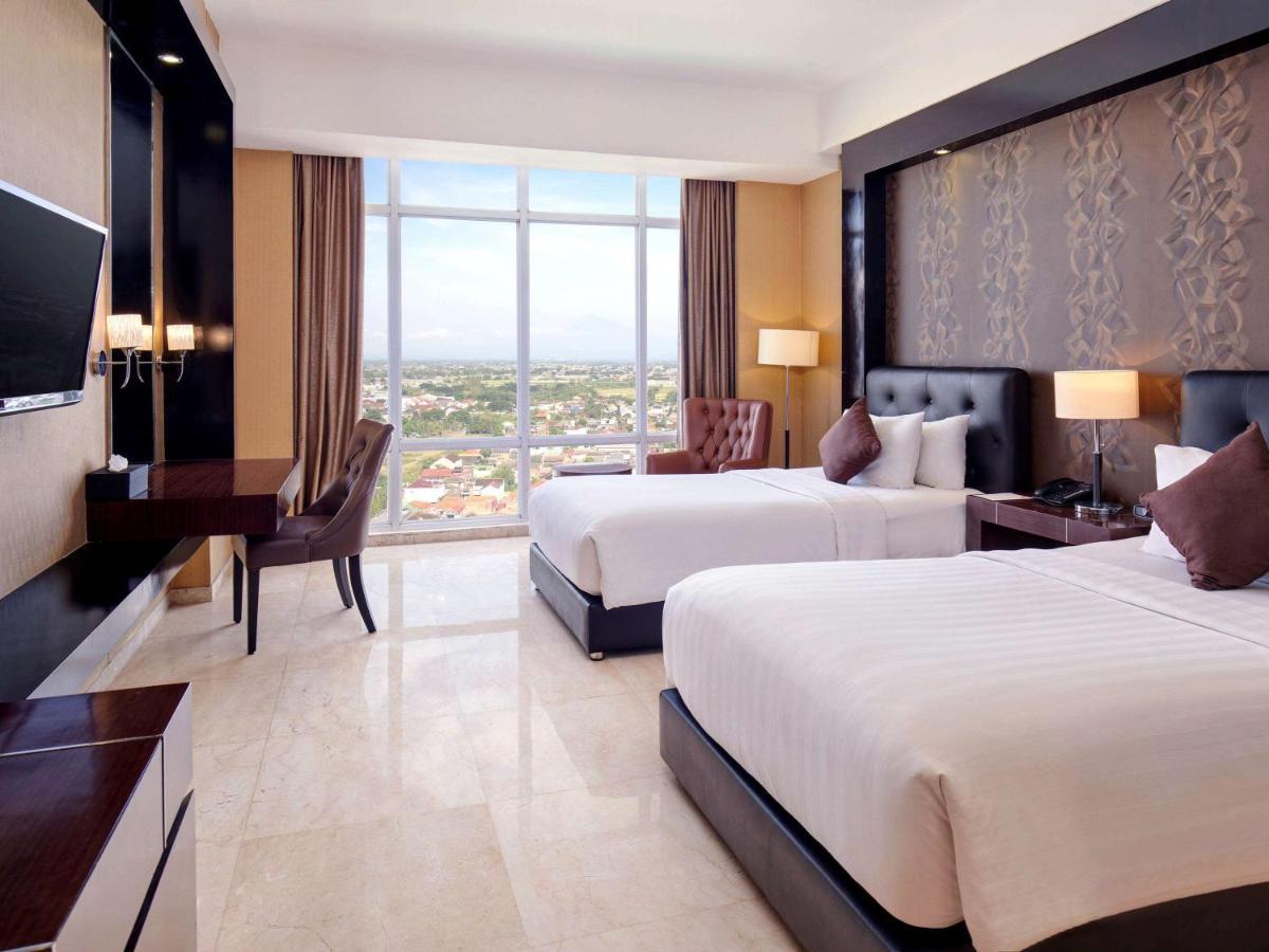 Grand Mercure Solo Baru מראה חיצוני תמונה