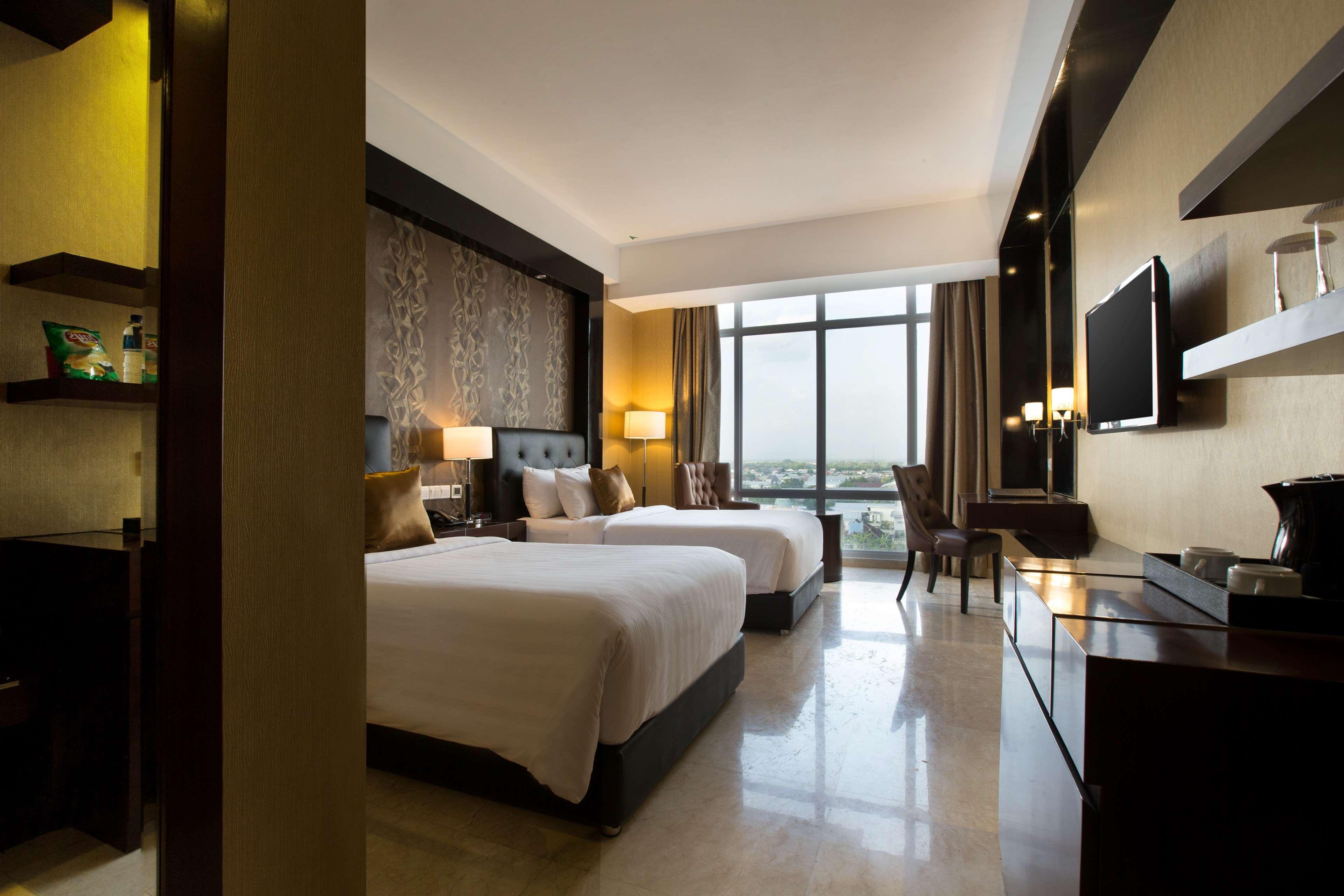 Grand Mercure Solo Baru מראה חיצוני תמונה