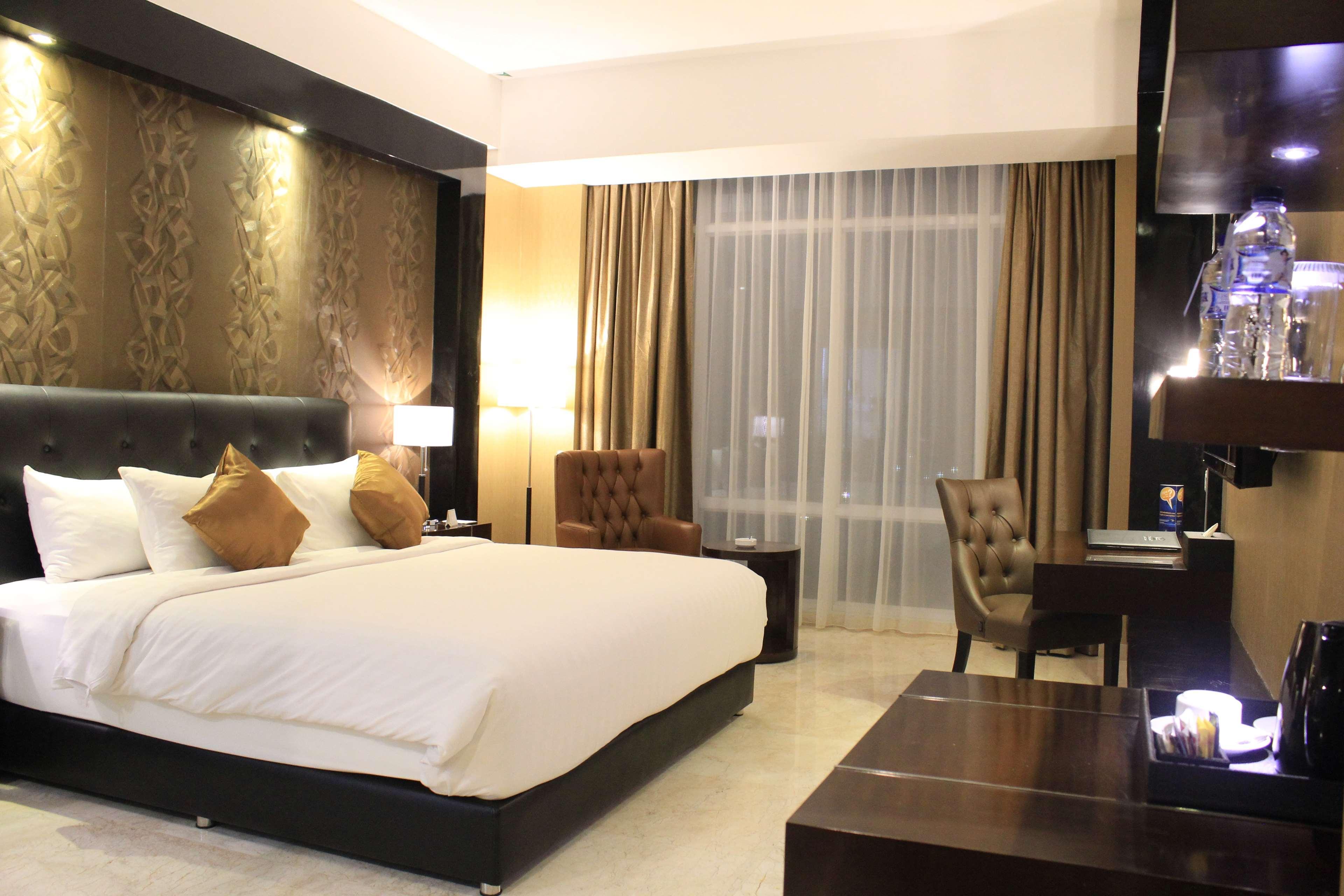 Grand Mercure Solo Baru מראה חיצוני תמונה