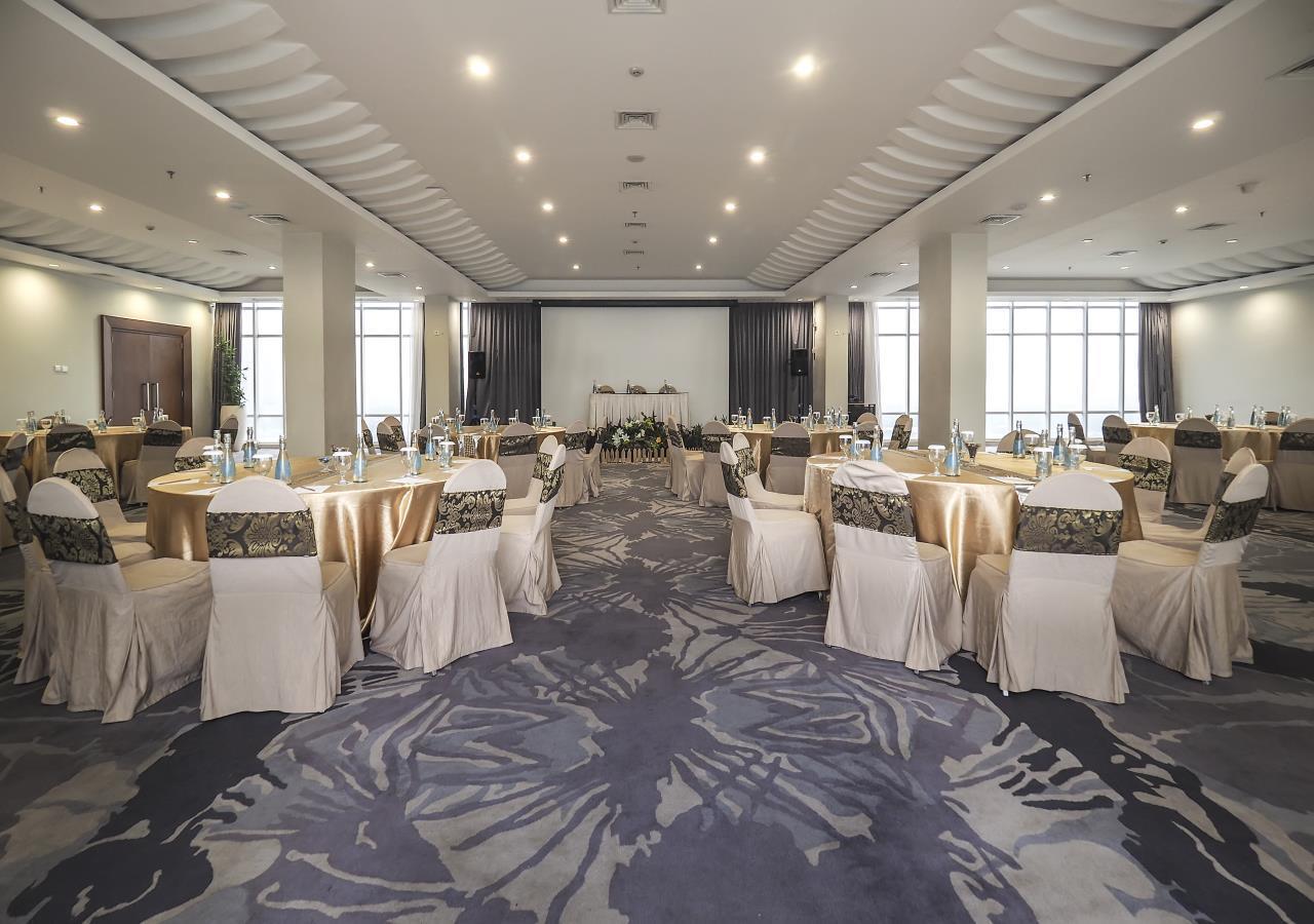 Grand Mercure Solo Baru מראה חיצוני תמונה
