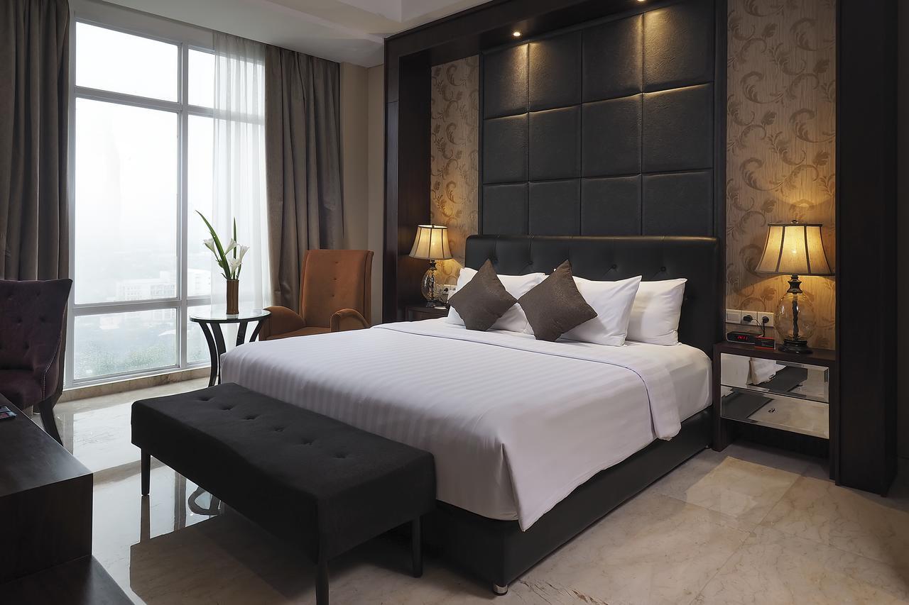 Grand Mercure Solo Baru מראה חיצוני תמונה